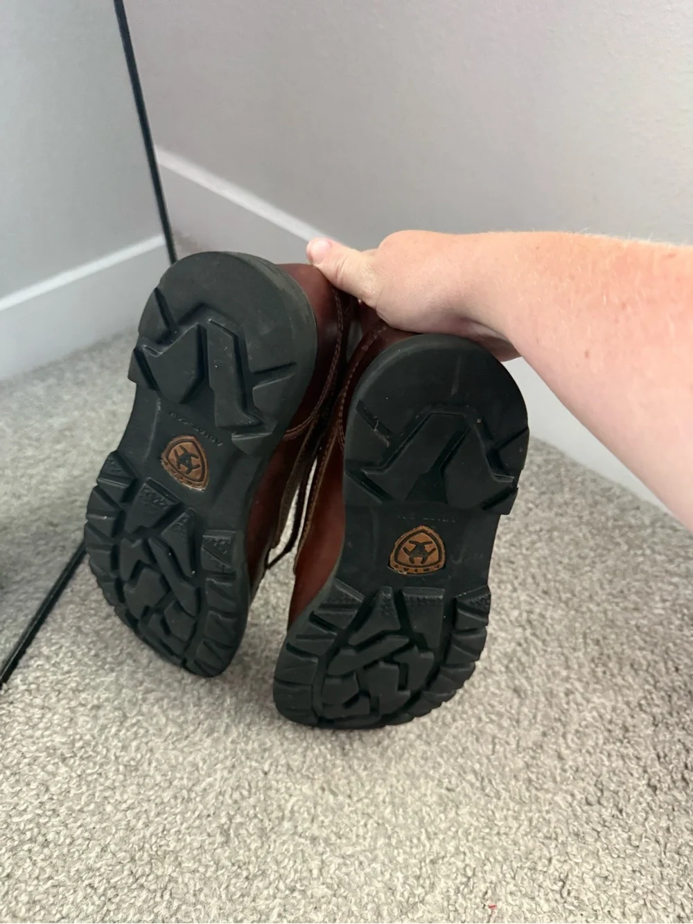 Ariat size men’s